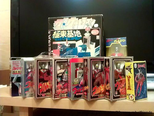 ポピー　ザ・ウルトラマン 力霸王老合金全員大進擊 ． 懷念 内山まもる大師
